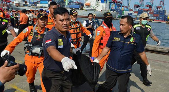 Молитвы не спасли  пассажиров «Боинга», упавшего возле Явы