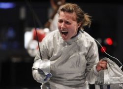 Украинские фехтовальщицы  закололи орлеанских дев