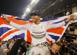 Люис Хэмилтон выиграл чемпионат мира Формулы-1