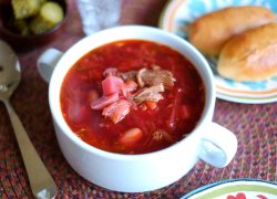 Диетолог советует борщ, как лекарство