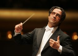 Ученые установили связь между давлением, личной жизнью и музыкой