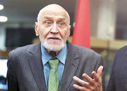 Легендарный ведущий &laquo;В мире животных&raquo;  сбил женщину