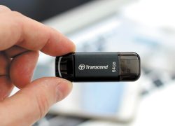 Личность человека можно будет скинуть на флэшку