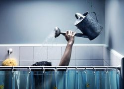 В Киеве начались плановые отключения горячей воды