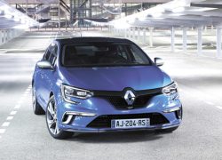 В Киеве начались продажи Renault Megane IV &ndash; &laquo;убийцы&raquo;  WV Golf
