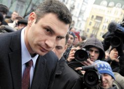 Детективы НАБУ проверяют возможное декларирование недостоверной информации мэром Киева