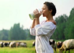 На прилавках появилось молоко из порошка &ndash; предупреждает Центр независимых потребительских экспертиз