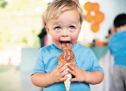 Сезон мороженого:  выбираем полезную дозу