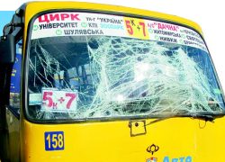 На столичные маршрутки повесили алкозамки